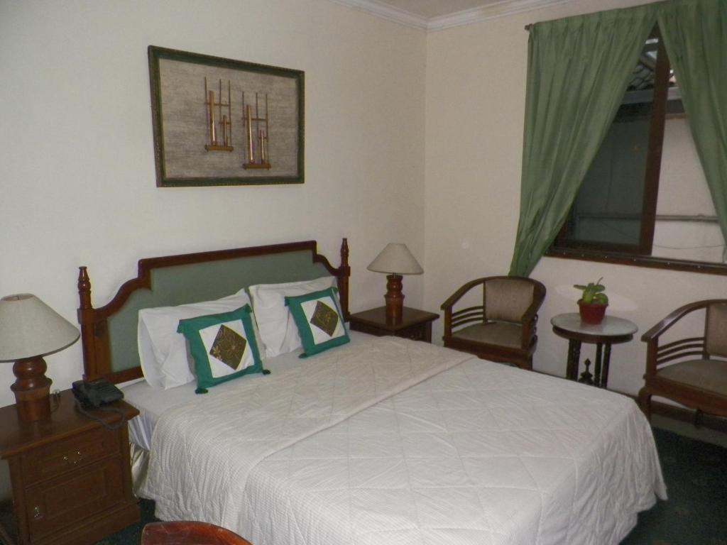Lombok Ethnic Apartemen Bandung