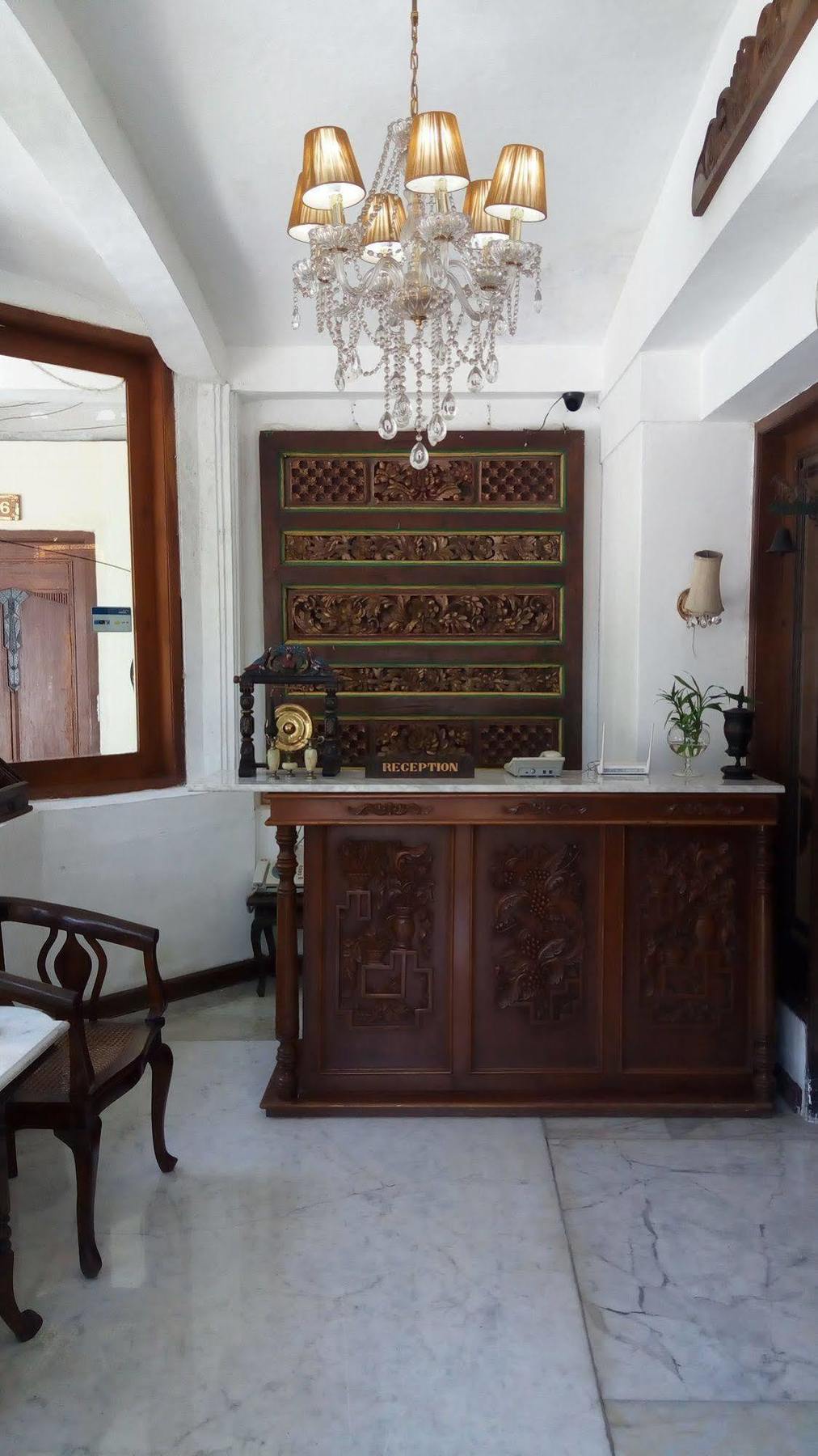 Lombok Ethnic * Bandung